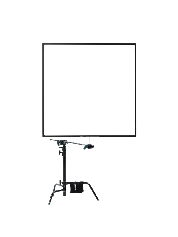 Telai 120×120 con Frost e C-Stand