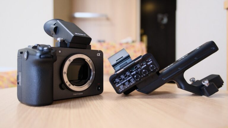 Sony FX5 rinviata ancora: si parla di fine ottobre o oltre