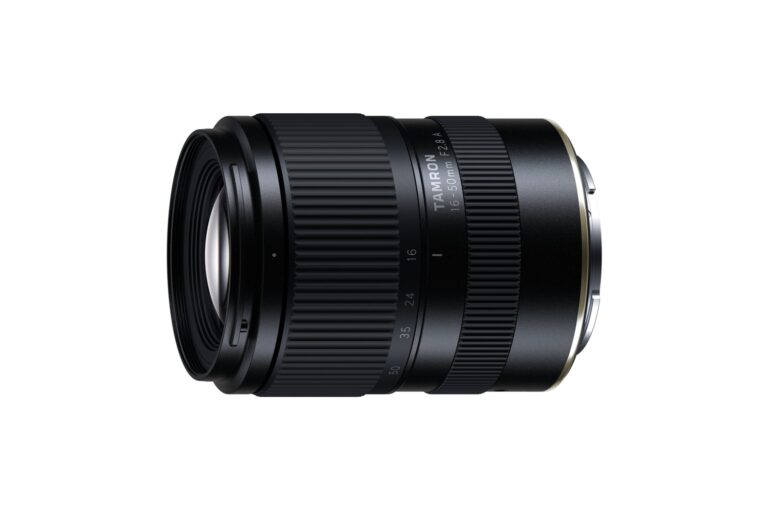 Tamron 16-50mm F2.8 A: zoom APS-C da 305 grammi, da 469 euro